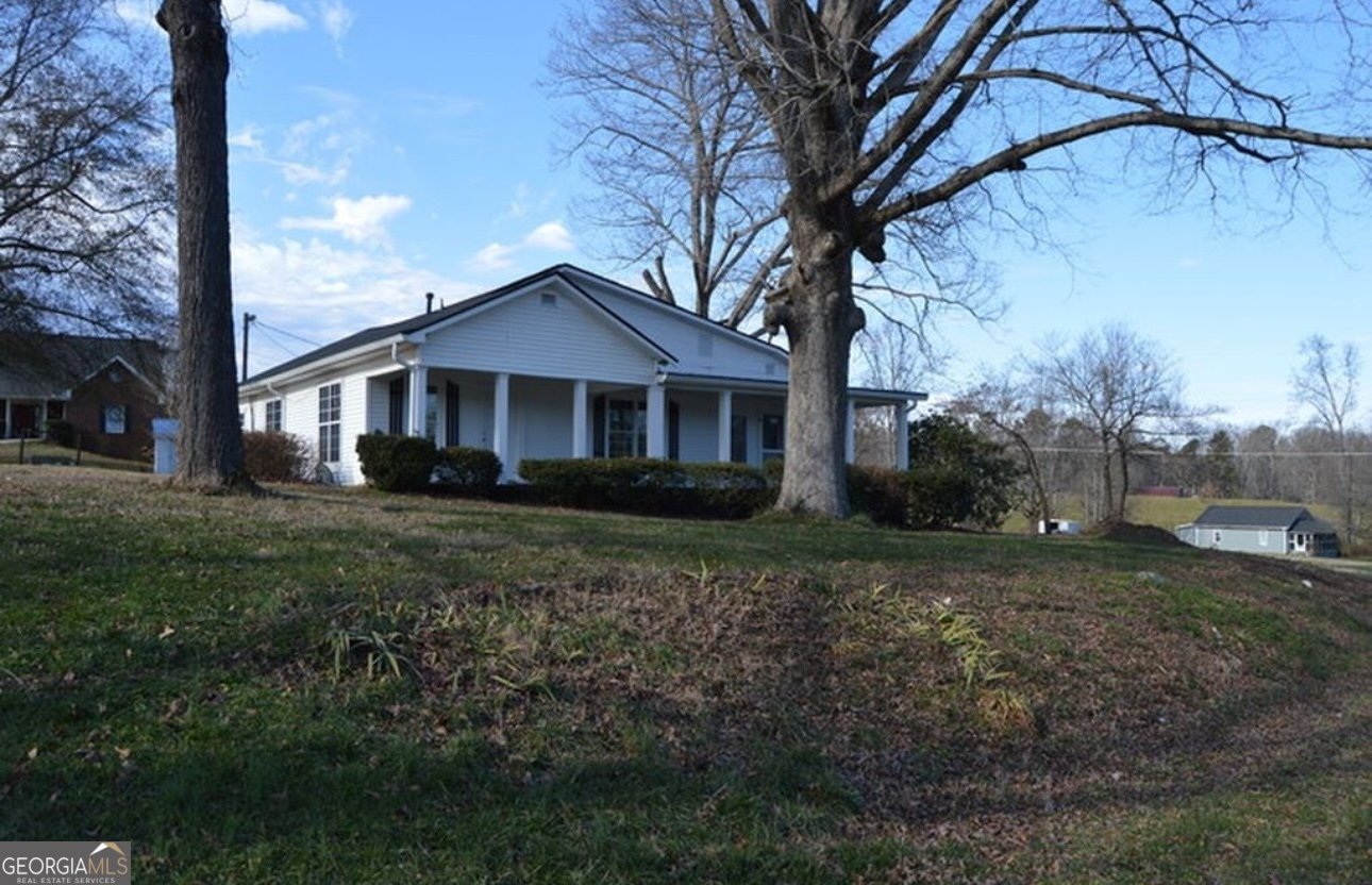 3925 MARK LAKE Road Cumming - 66