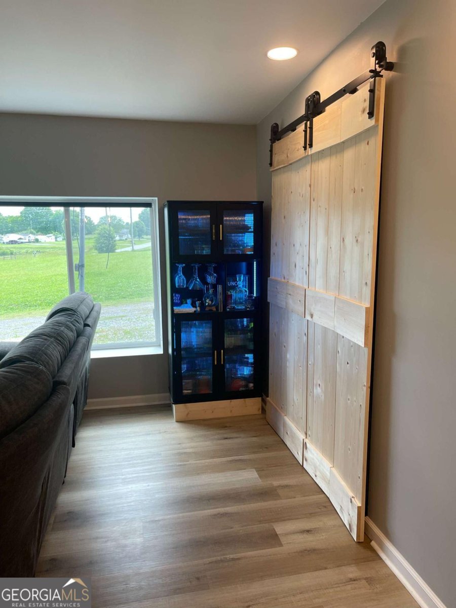 433 Spring Place Reseca Road Resaca - 11