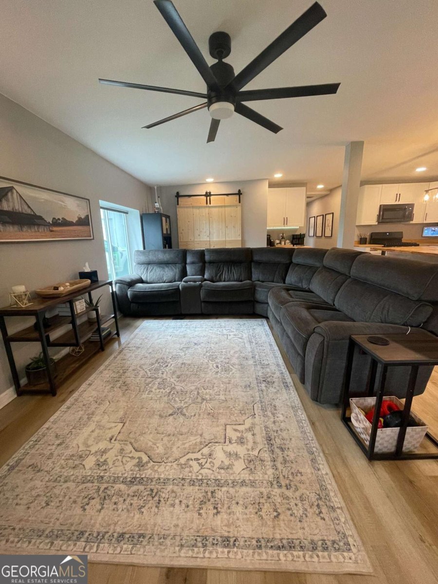 433 Spring Place Reseca Road Resaca - 24