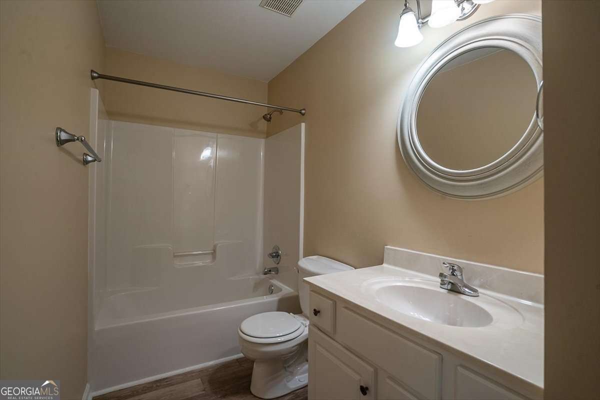1171 Spring Lake Drive Bishop - 11