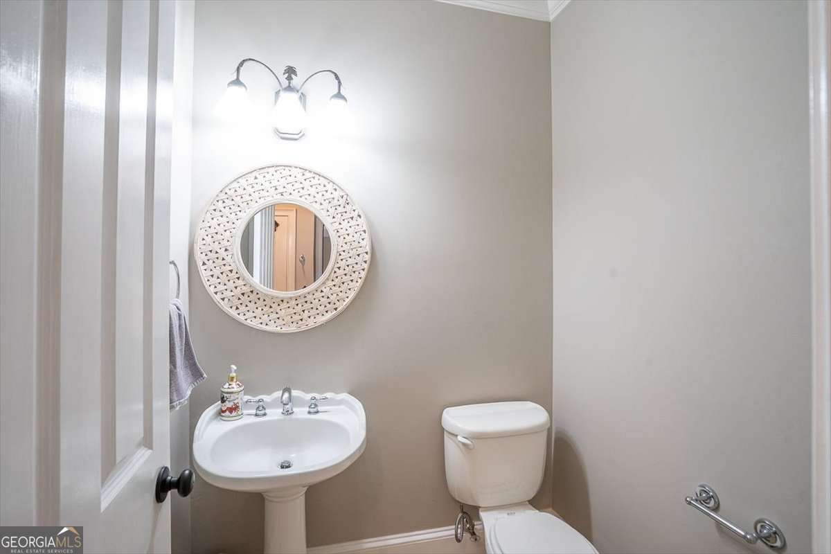 1171 Spring Lake Drive Bishop - 32