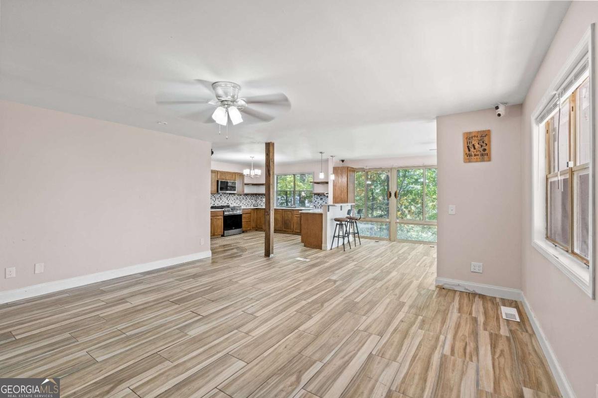 5670 Lakeview Court Gainesville - 17