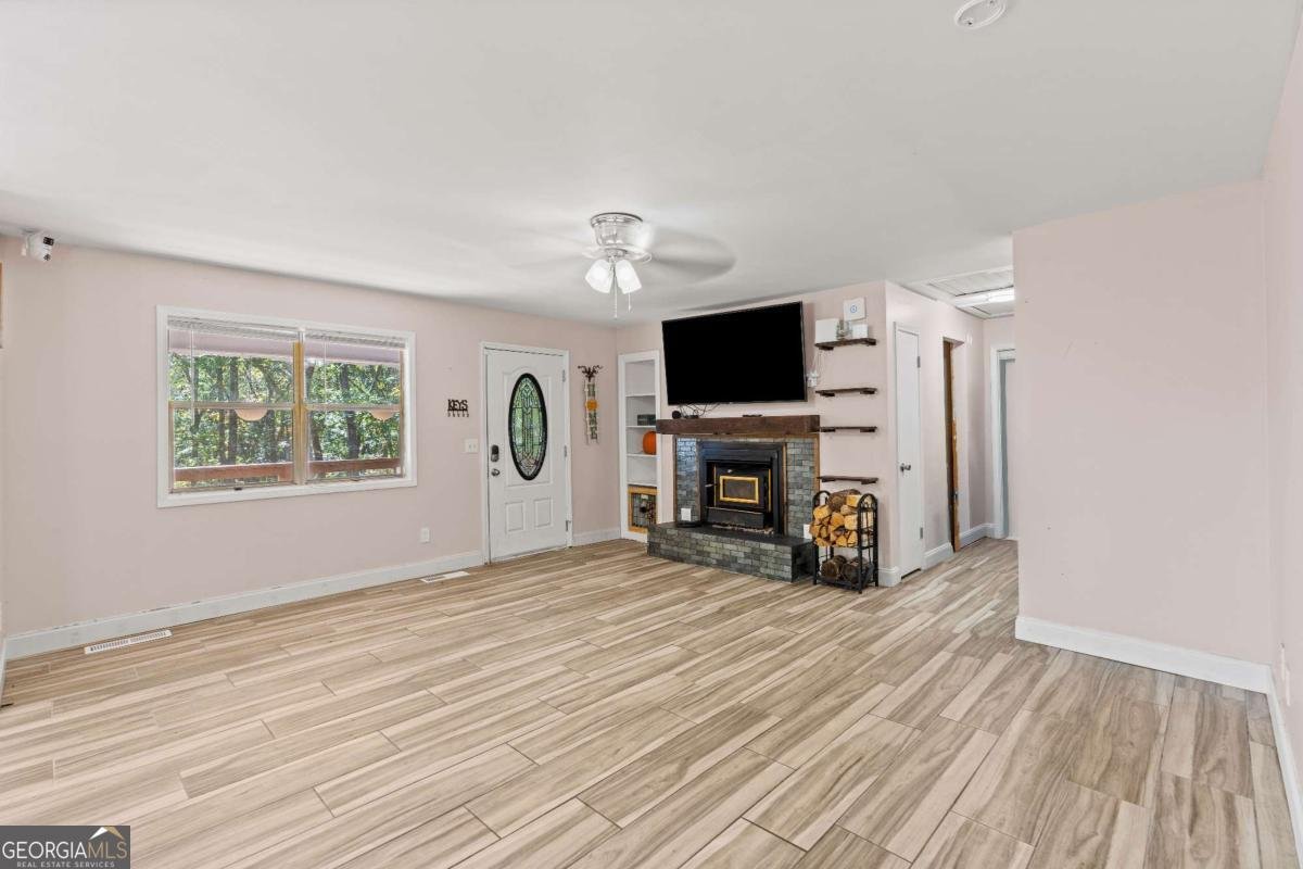 5670 Lakeview Court Gainesville - 20