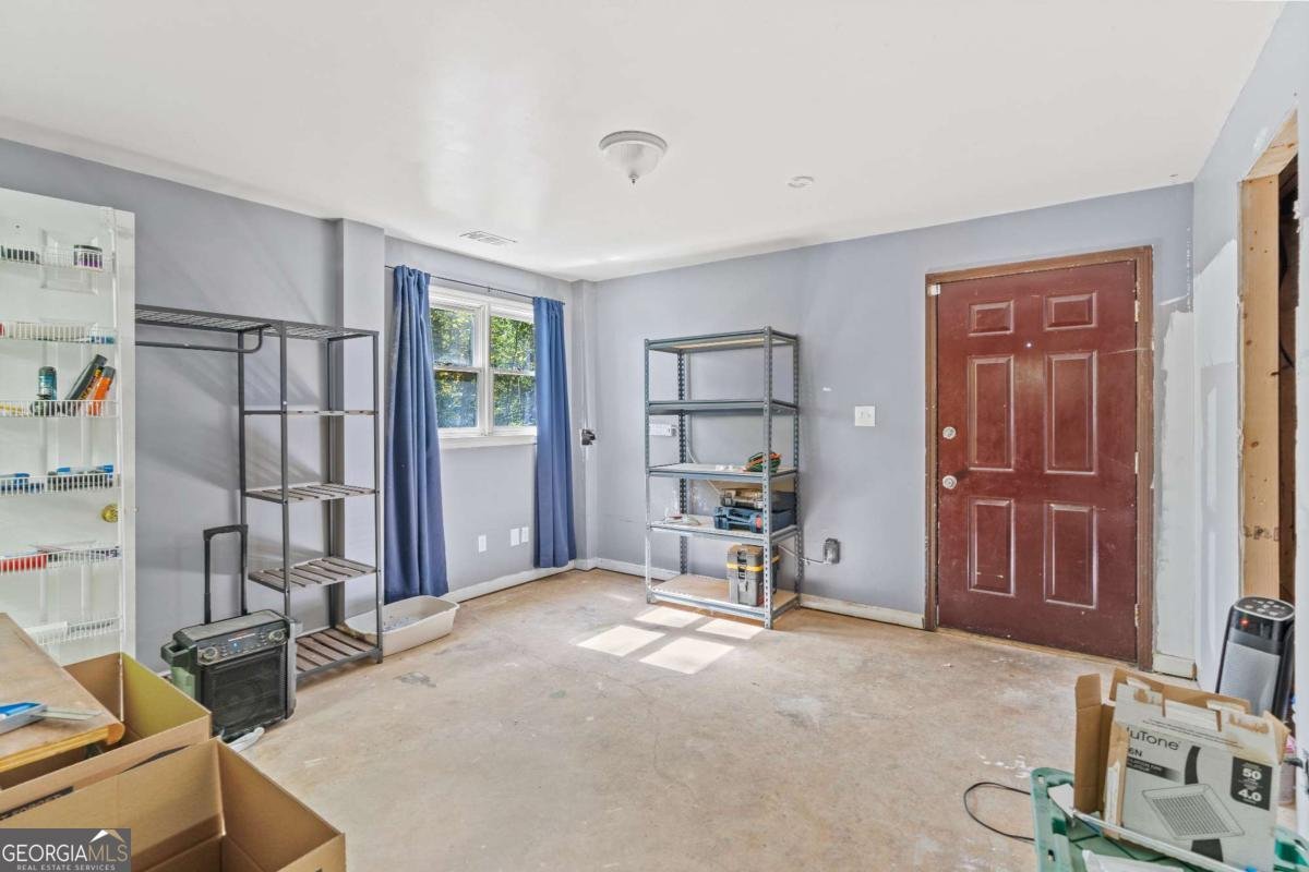 5670 Lakeview Court Gainesville - 35