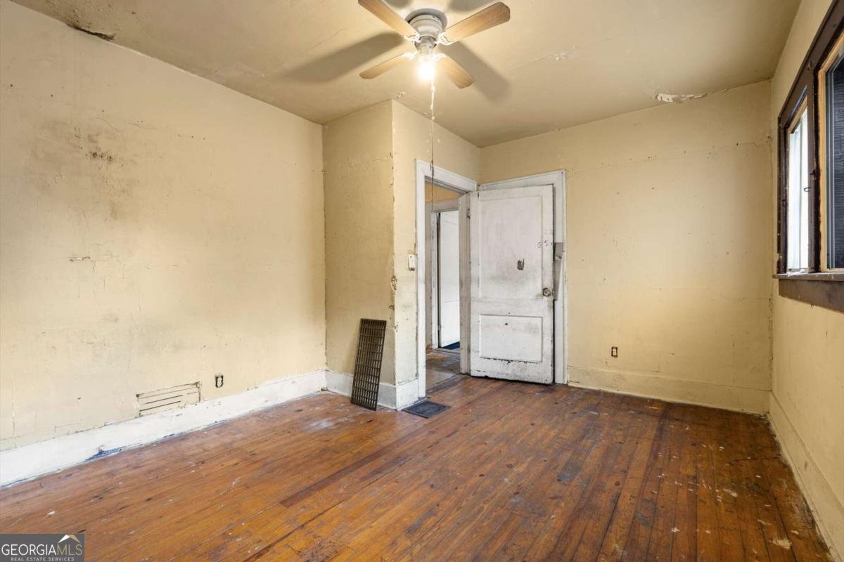 1594 Rogers Avenue Atlanta - 18