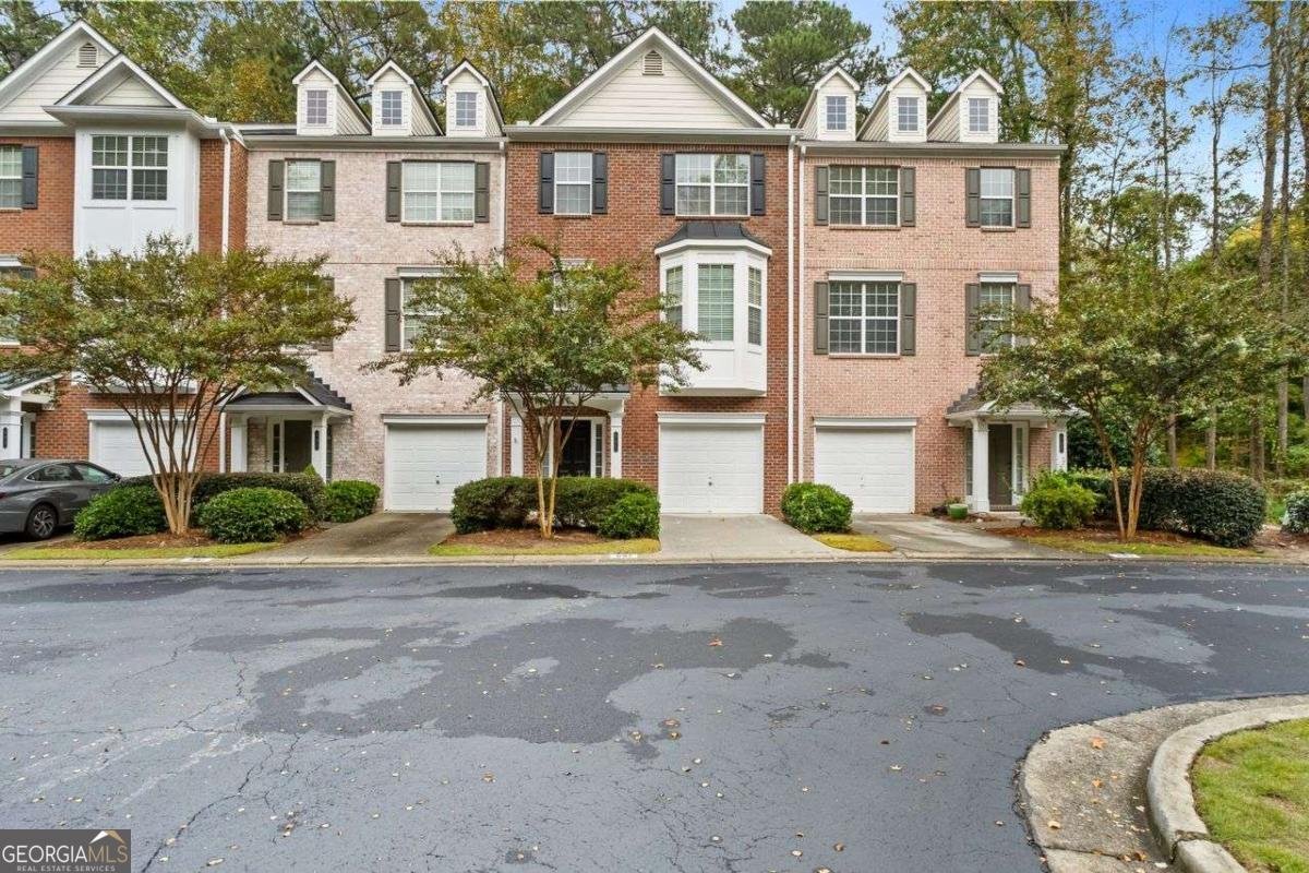 687 Coligny Court Atlanta - main photo