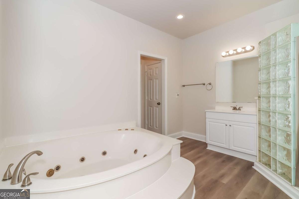 1391 Brentwood Lane Marietta - 3