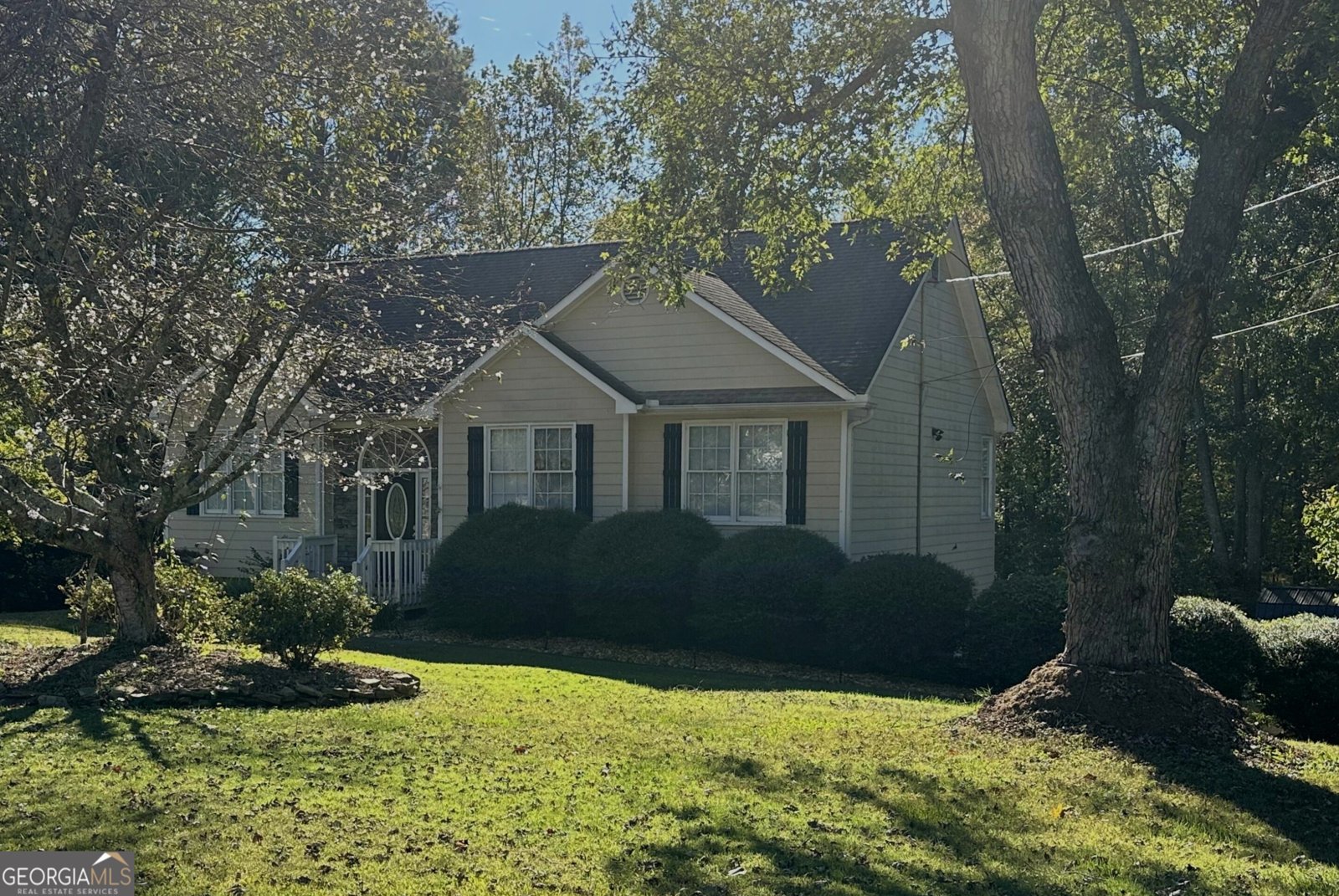 114 Thornwood Drive Woodstock - 2