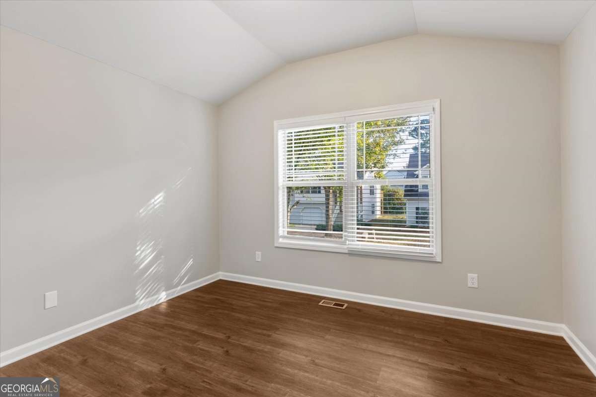 4280 Chads Park Drive Powder Springs - 27