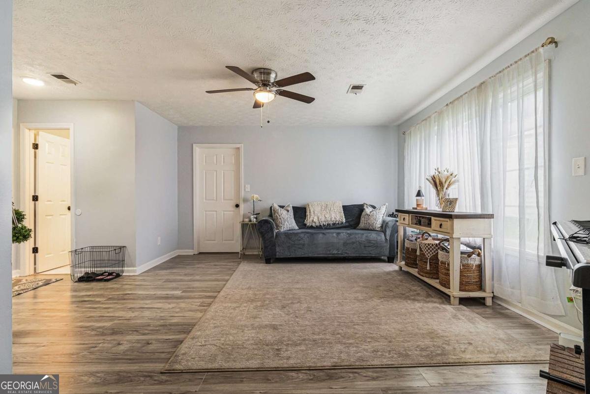 4706 Cedar Park Trail Stone Mountain - 4