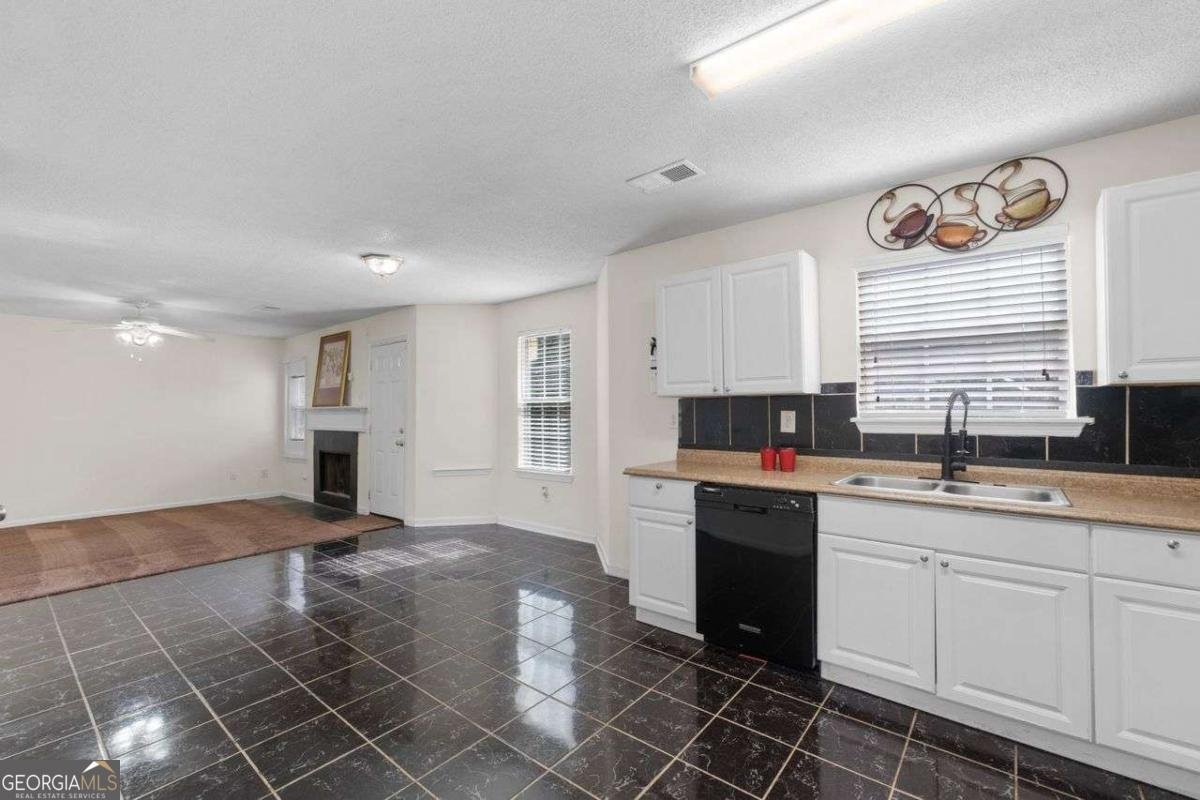 3544 Waldrop Road Decatur - 11