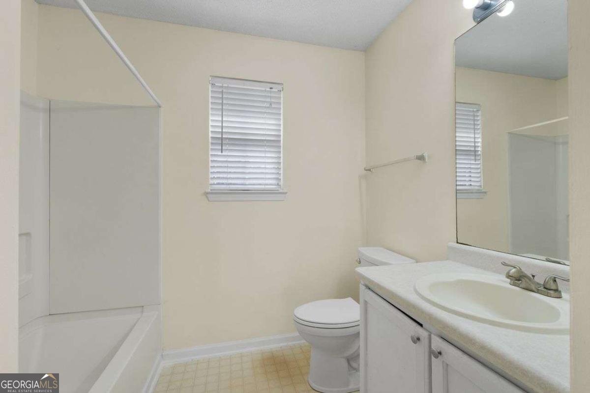 3544 Waldrop Road Decatur - 24