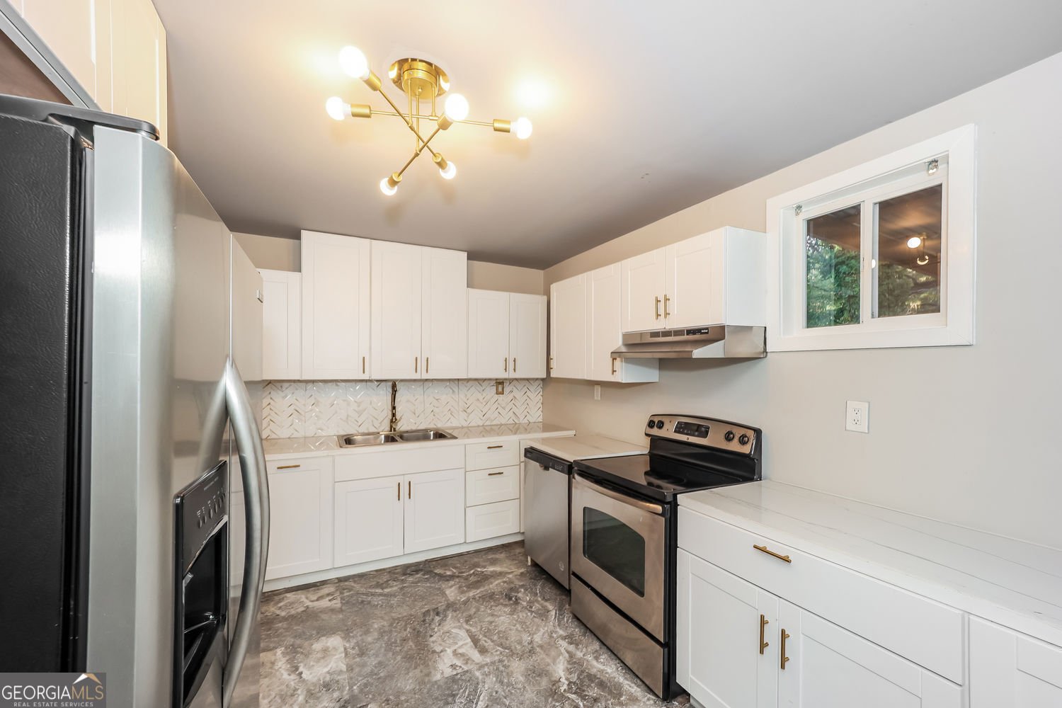 766 Cascade Drive Forest Park - 8