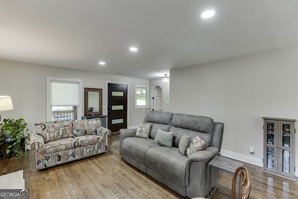 2155 Cove Trail Cumming - 2