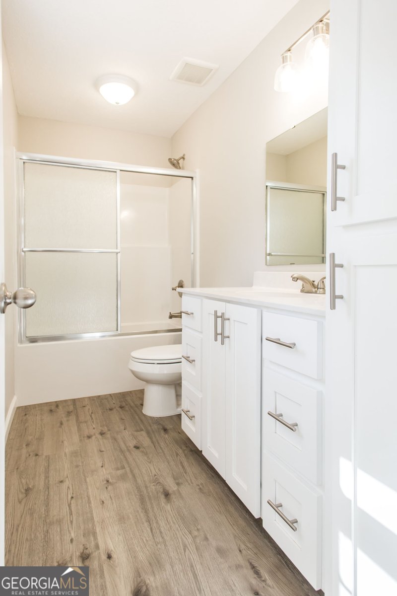 2350 Edgewood Street Waycross - 23