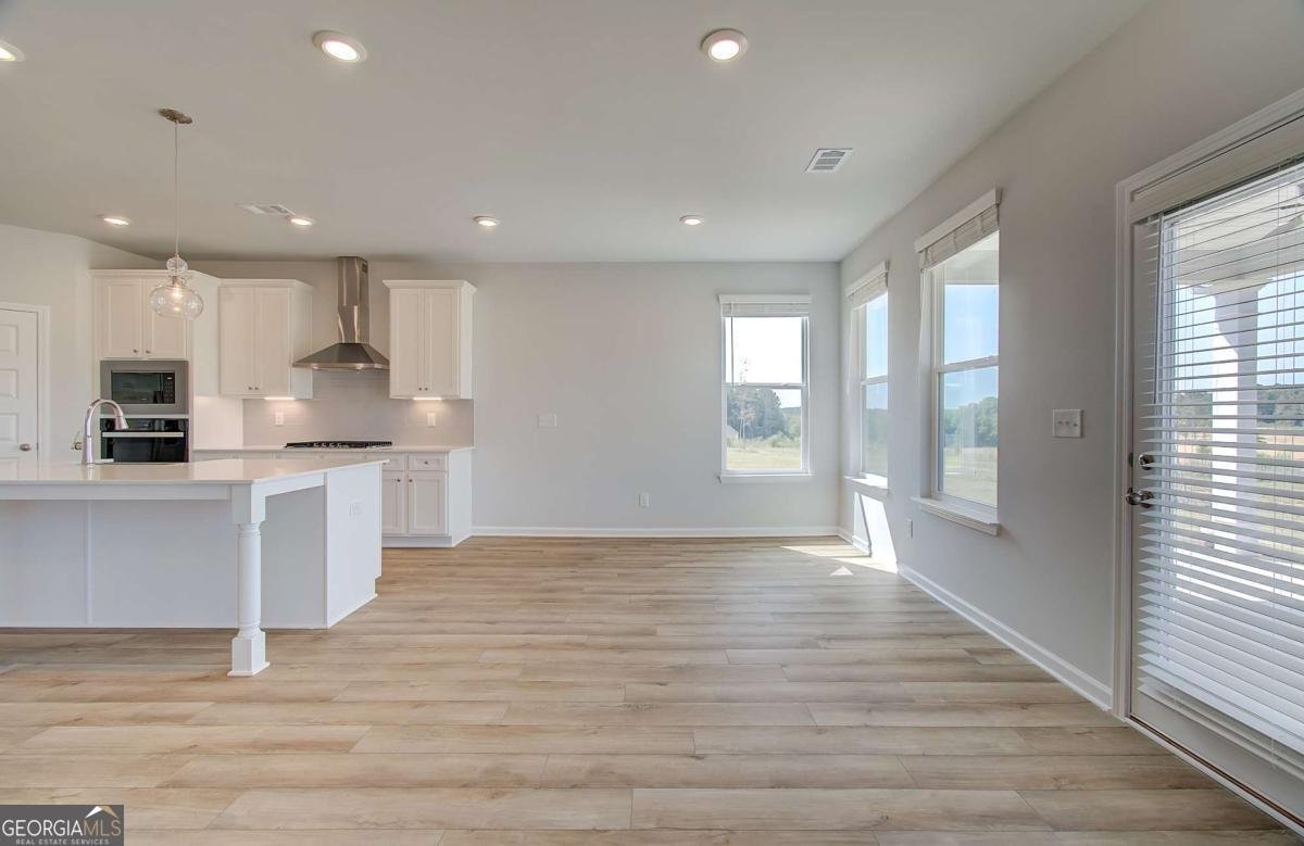 605 Sidney Court Stockbridge - 10