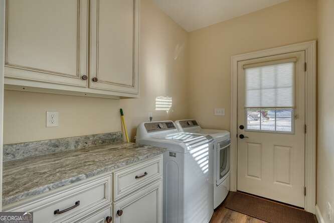 2255 Tate Road Blairsville - 37