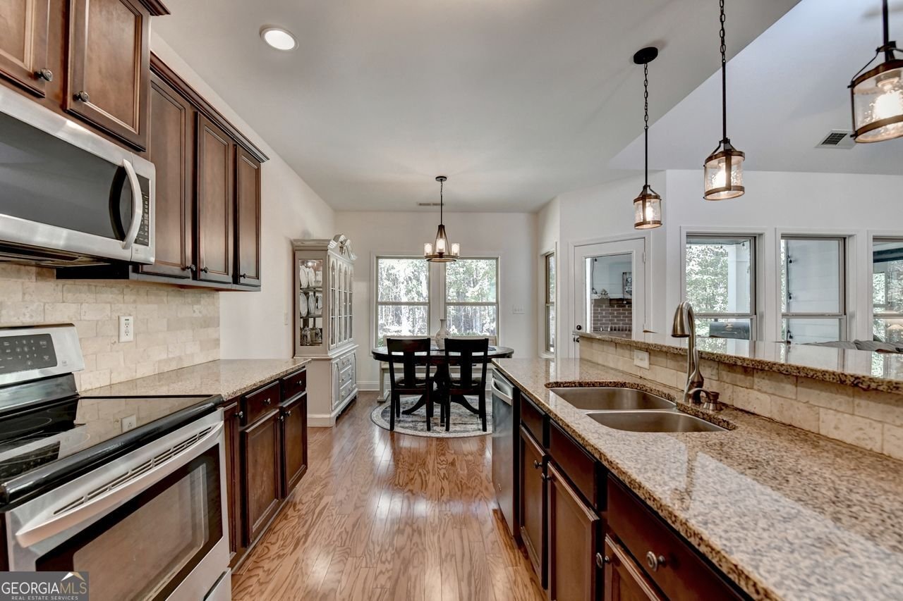 2182 MISTY BROOK Court Buford - 28