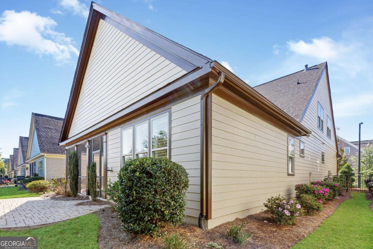 424 LOBLOLLY Street Woodstock - 38