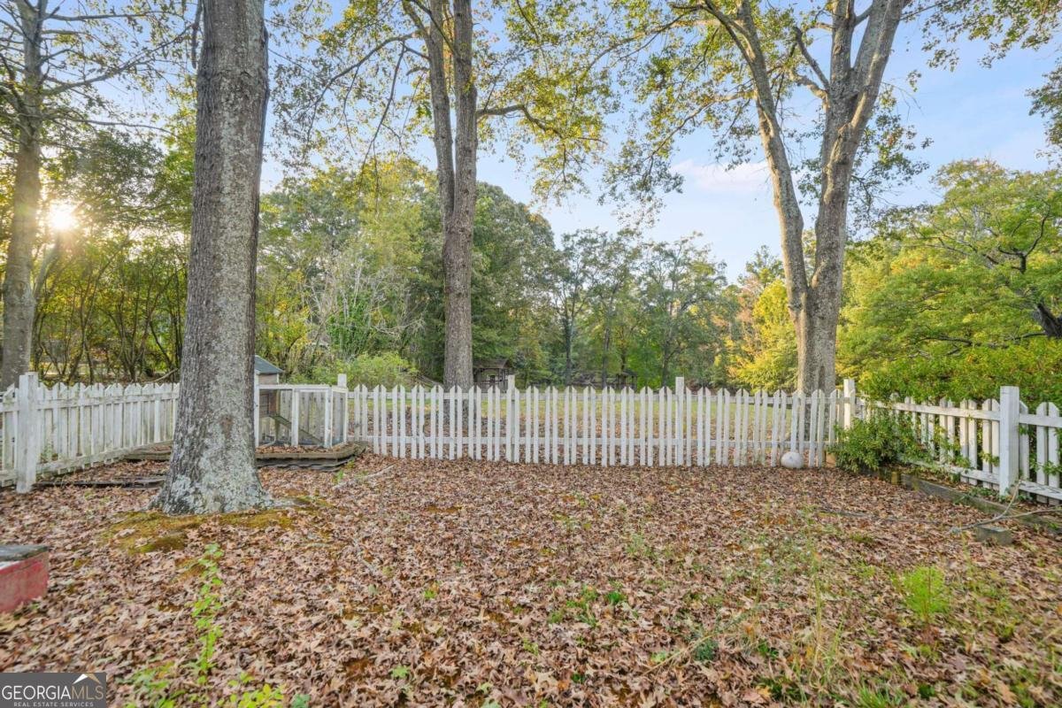 5422 Hill Road Powder Springs - 8