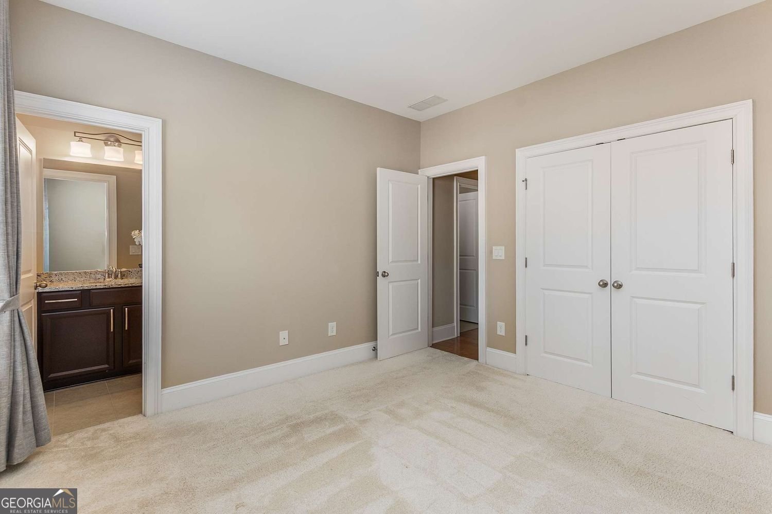 1155 Holly Avenue Atlanta - 35