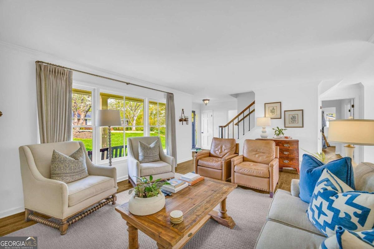 909 Parkhill Place Gainesville - 1