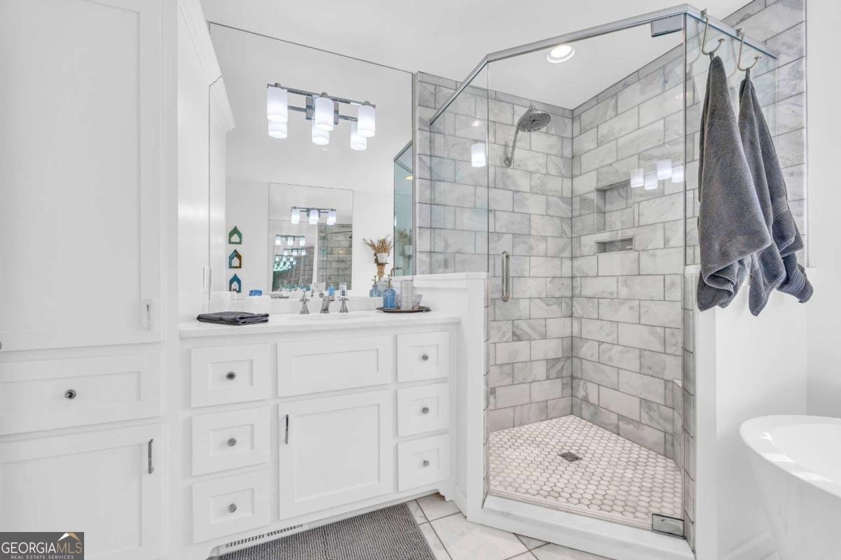 909 Parkhill Place Gainesville - 16