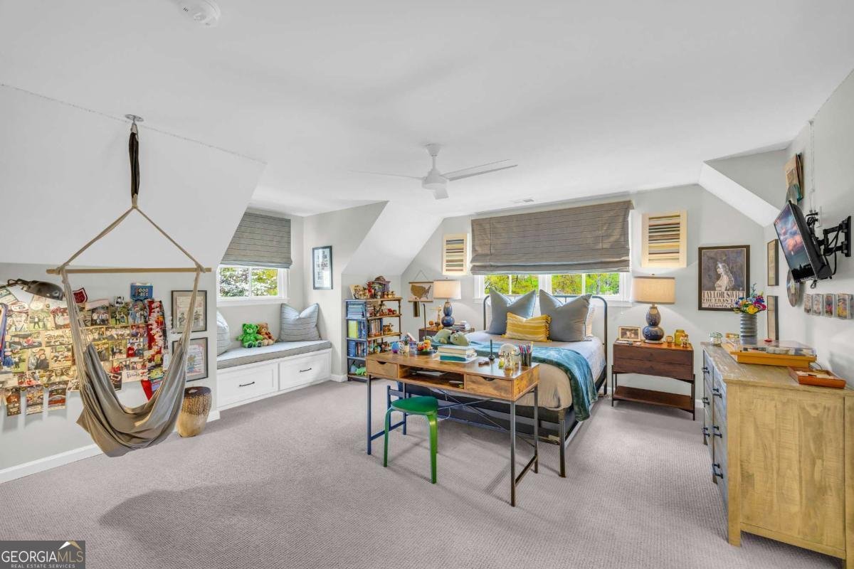 909 Parkhill Place Gainesville - 31