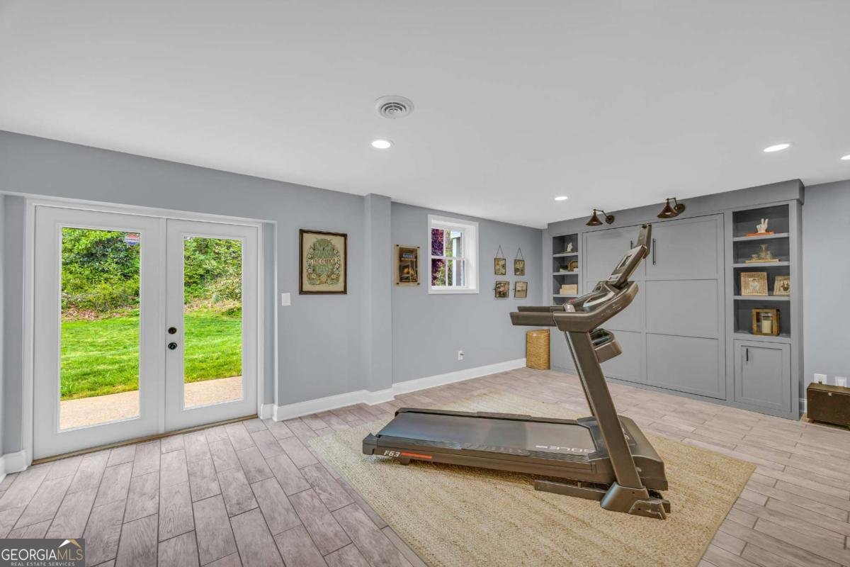 909 Parkhill Place Gainesville - 43