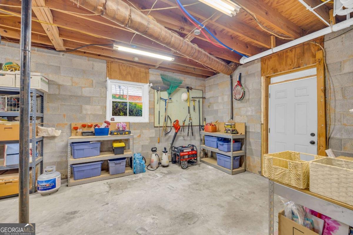 909 Parkhill Place Gainesville - 47