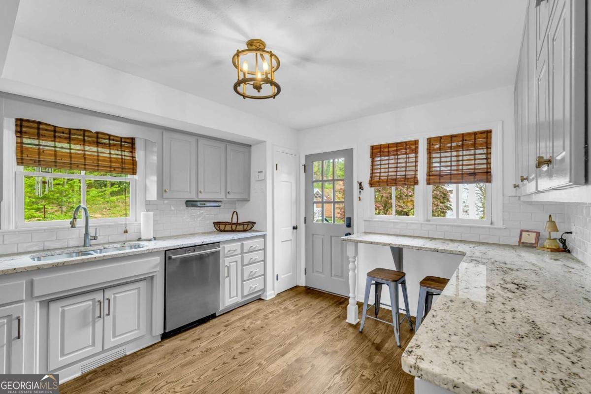 909 Parkhill Place Gainesville - 5