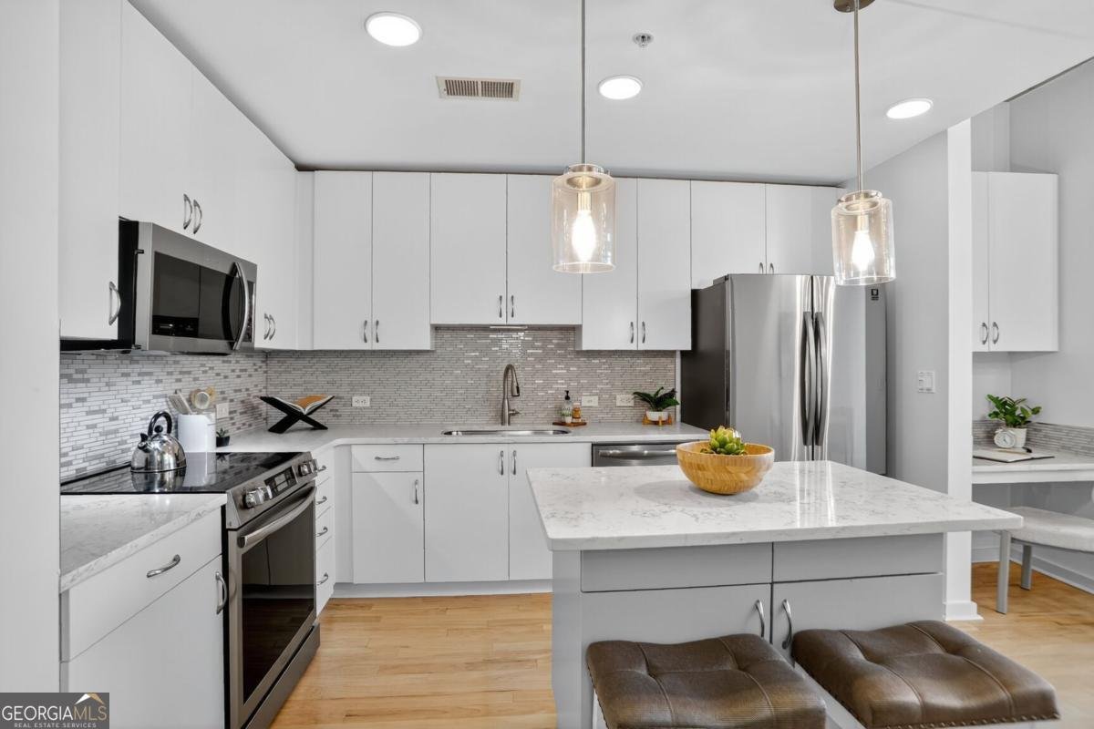 860 Peachtree Street Atlanta - 3