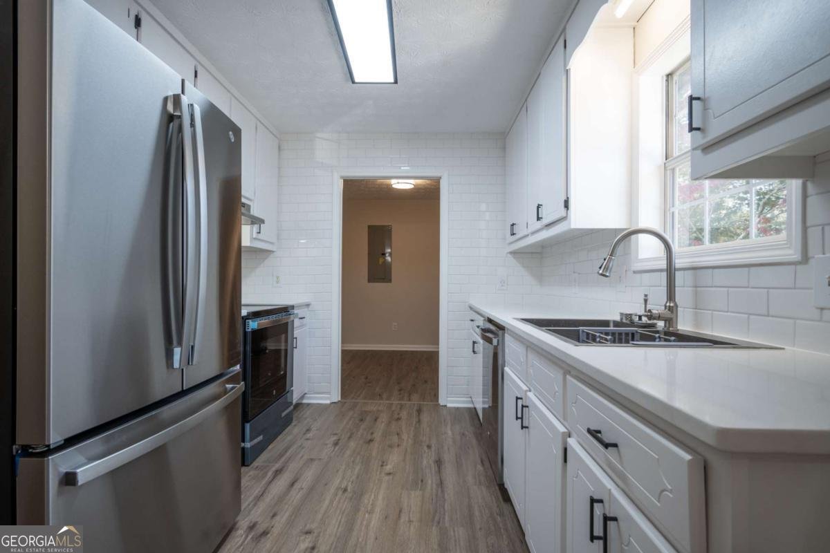 248 Highland Estates Commerce - 12