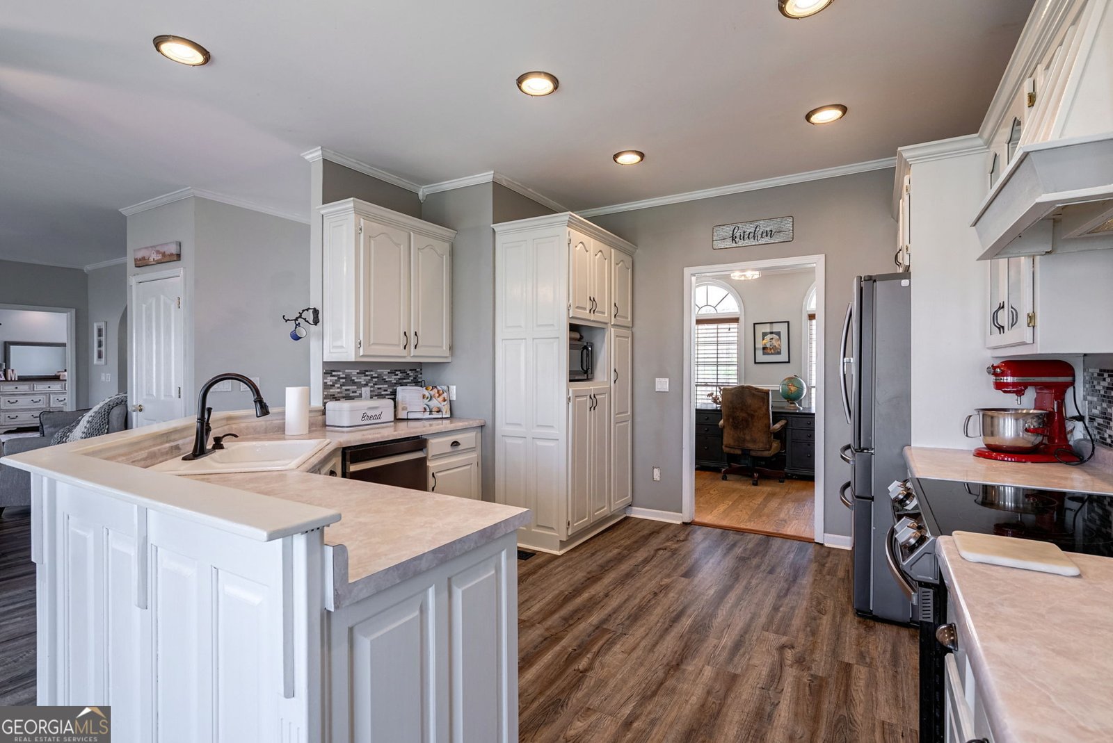 157 RIVERBEND Circle Royston - 19