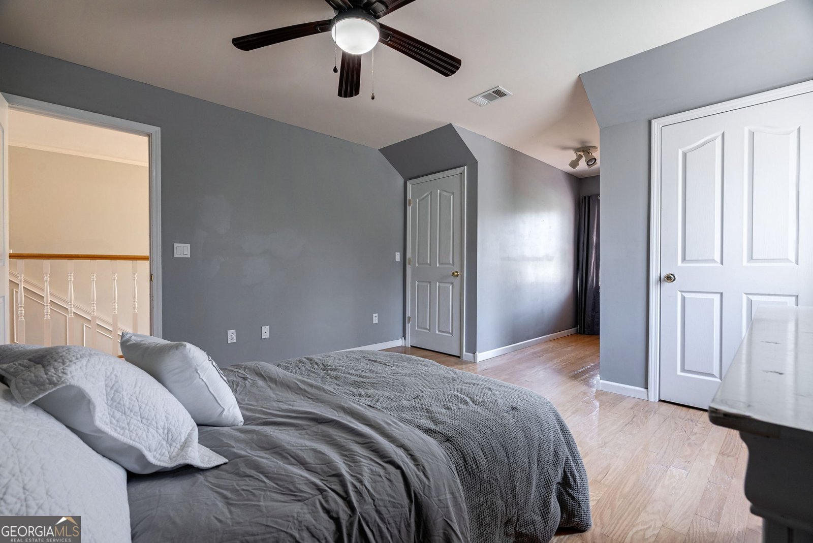 157 RIVERBEND Circle Royston - 38