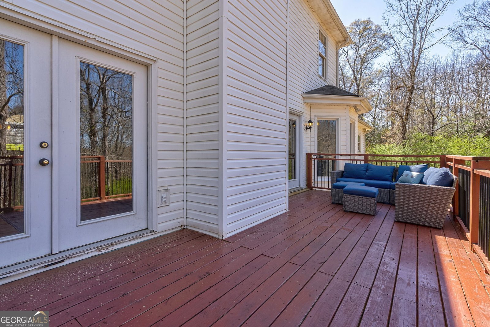 157 RIVERBEND Circle Royston - 65