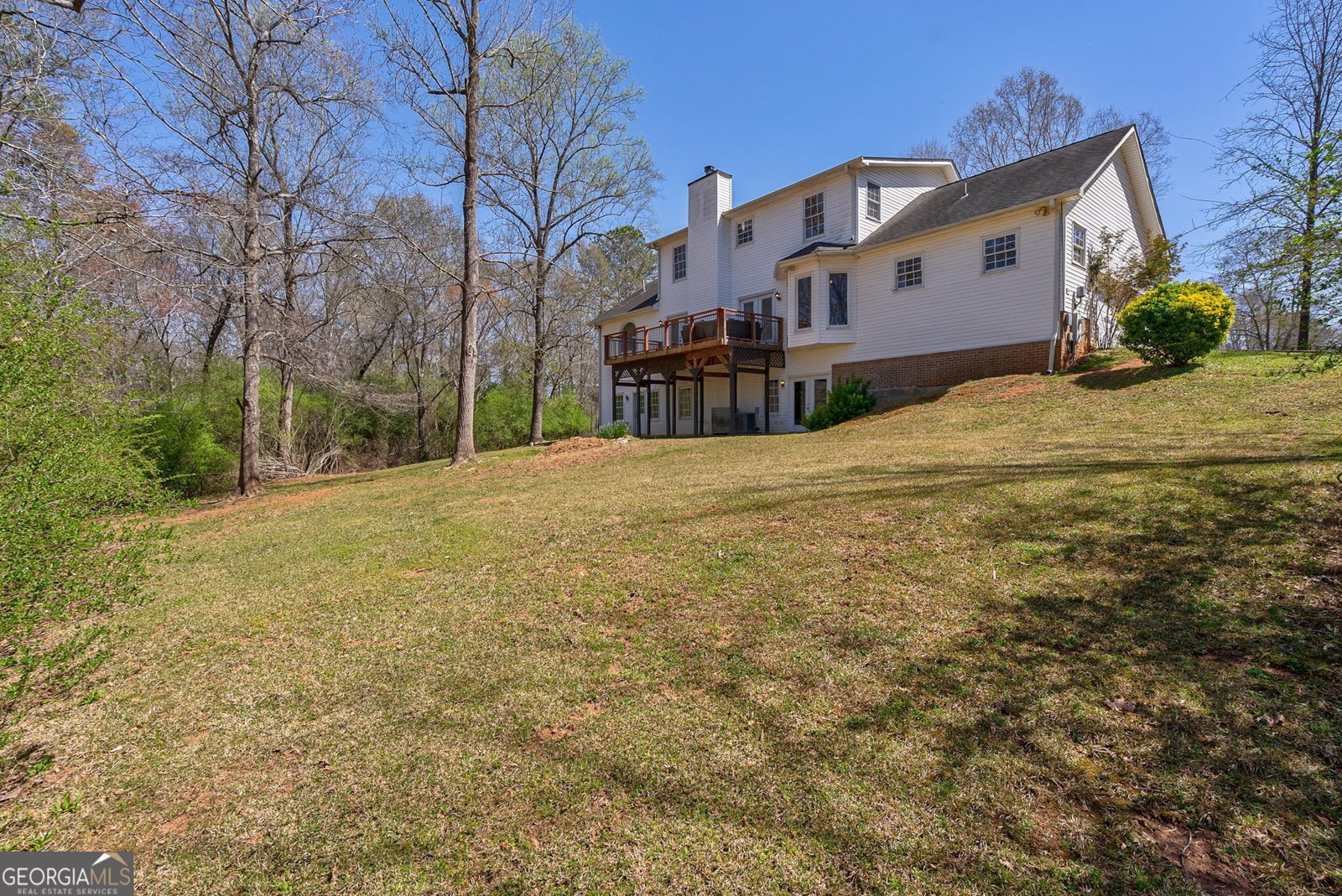 157 RIVERBEND Circle Royston - 70