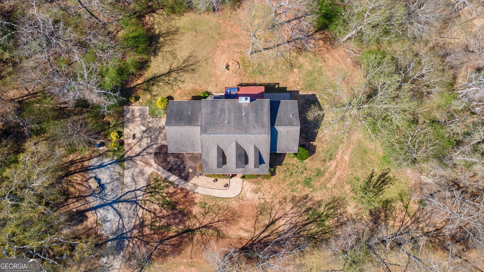 157 RIVERBEND Circle Royston - 72