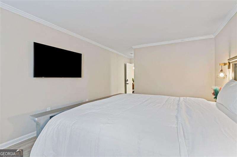 4106 PINE HEIGHTS Drive Atlanta - 16