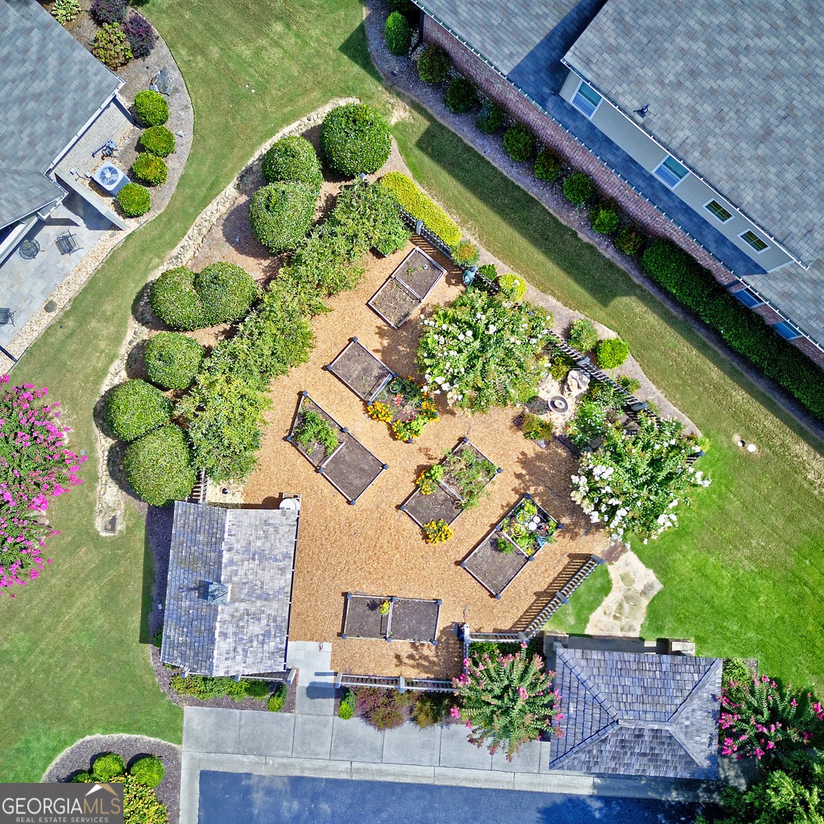 2699 Middlecreek Way Cumming - 40