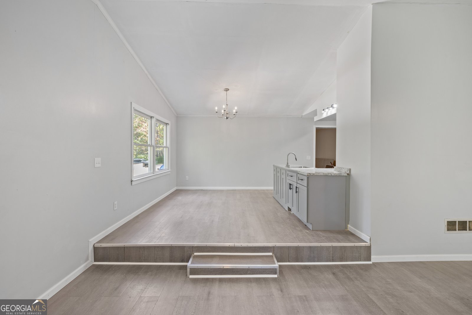 667 Alcovy forest Drive Lawrenceville - 10