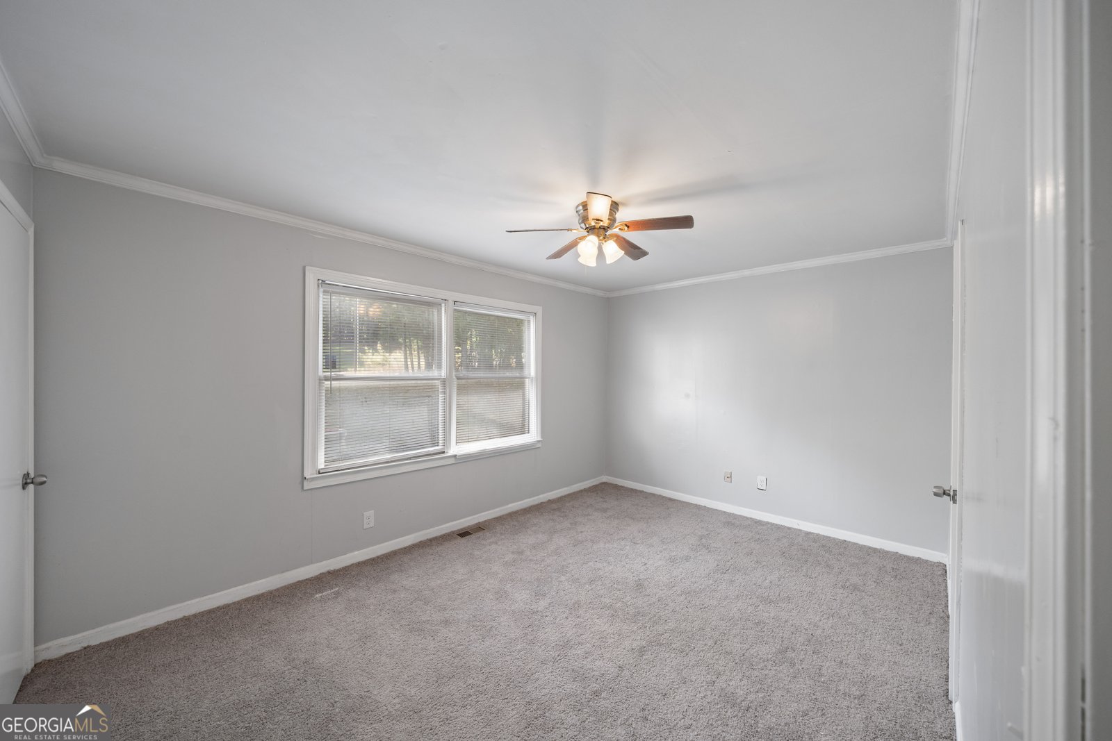 667 Alcovy forest Drive Lawrenceville - 16