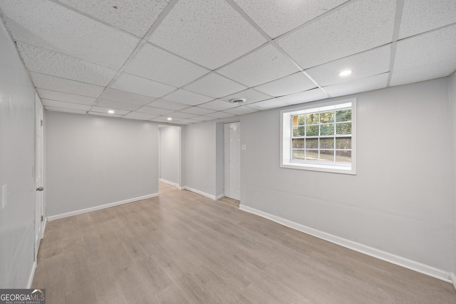 667 Alcovy forest Drive Lawrenceville - 33