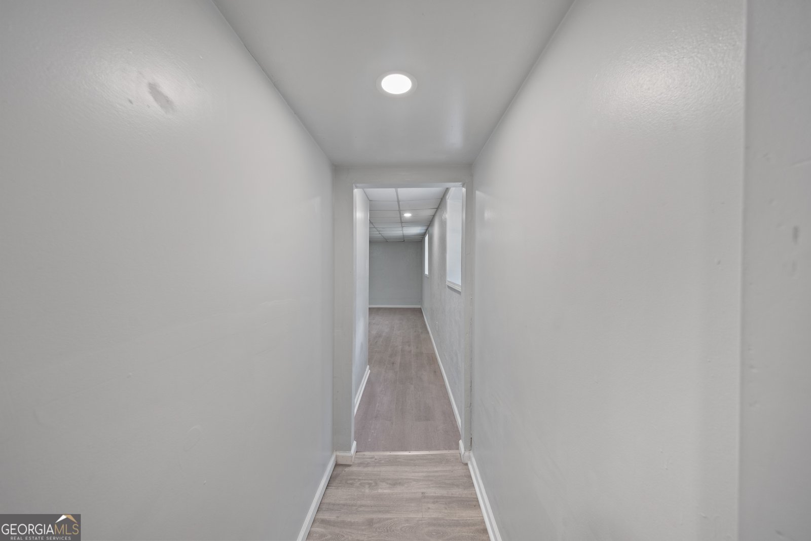 667 Alcovy forest Drive Lawrenceville - 36