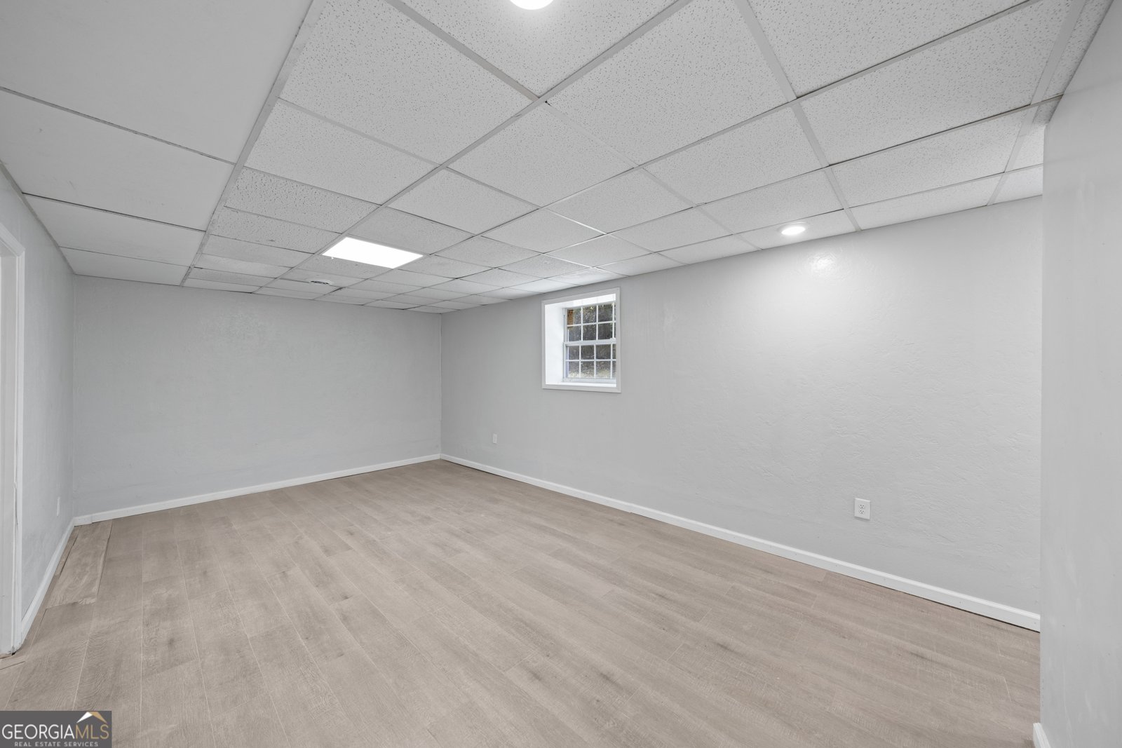 667 Alcovy forest Drive Lawrenceville - 39