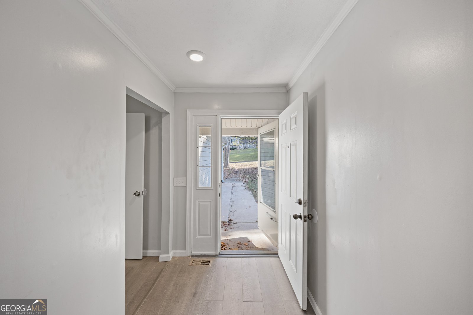 667 Alcovy forest Drive Lawrenceville - 7