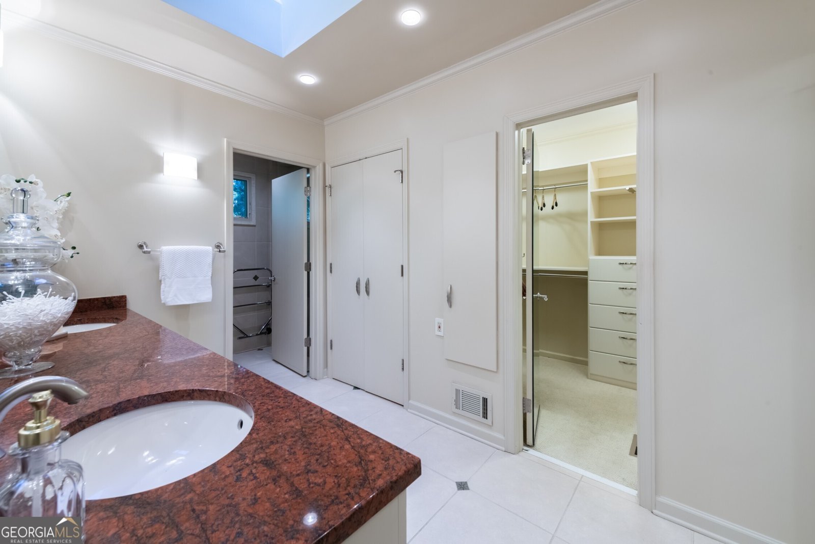 3144 Wood Valley Road Atlanta - 31