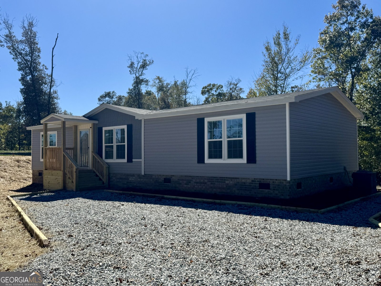 1331 Garrison Road Cornelia - 1