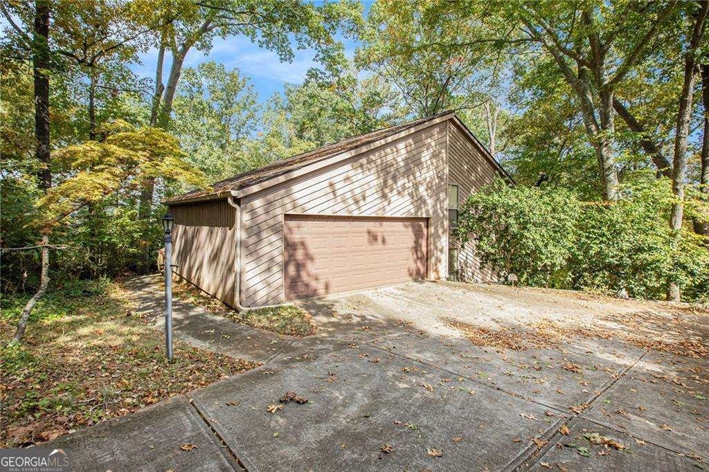 175 Spring Drive Roswell - 2