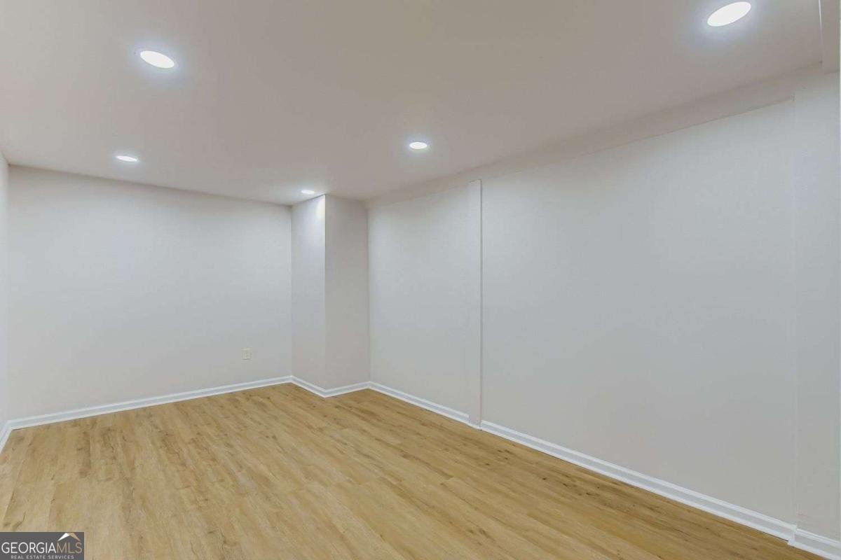 1671 Lamont Avenue Conley - 9